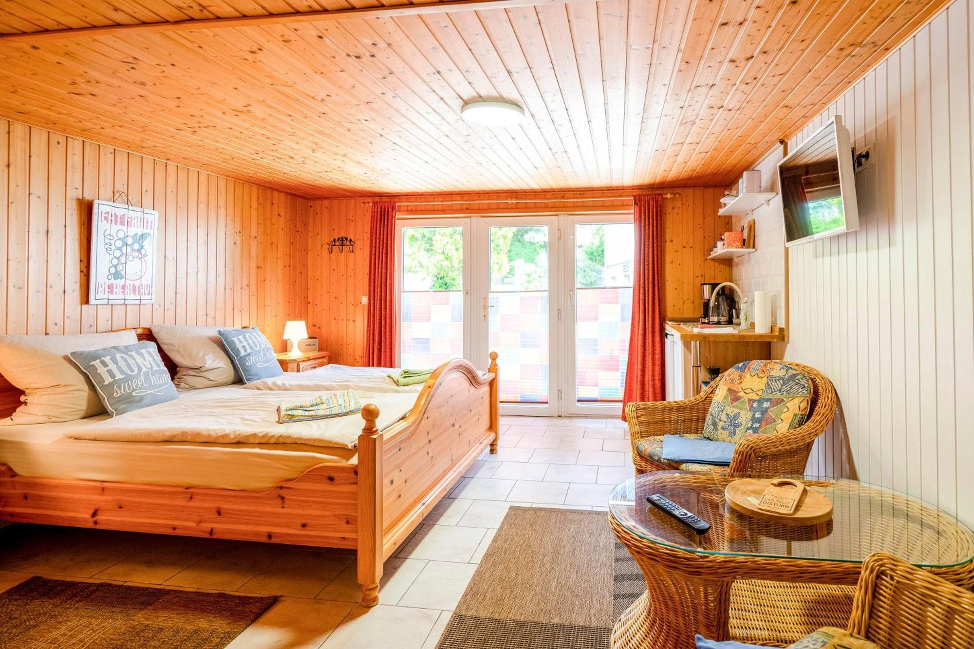 Ferienwohnungen In Goehren Екстер'єр фото