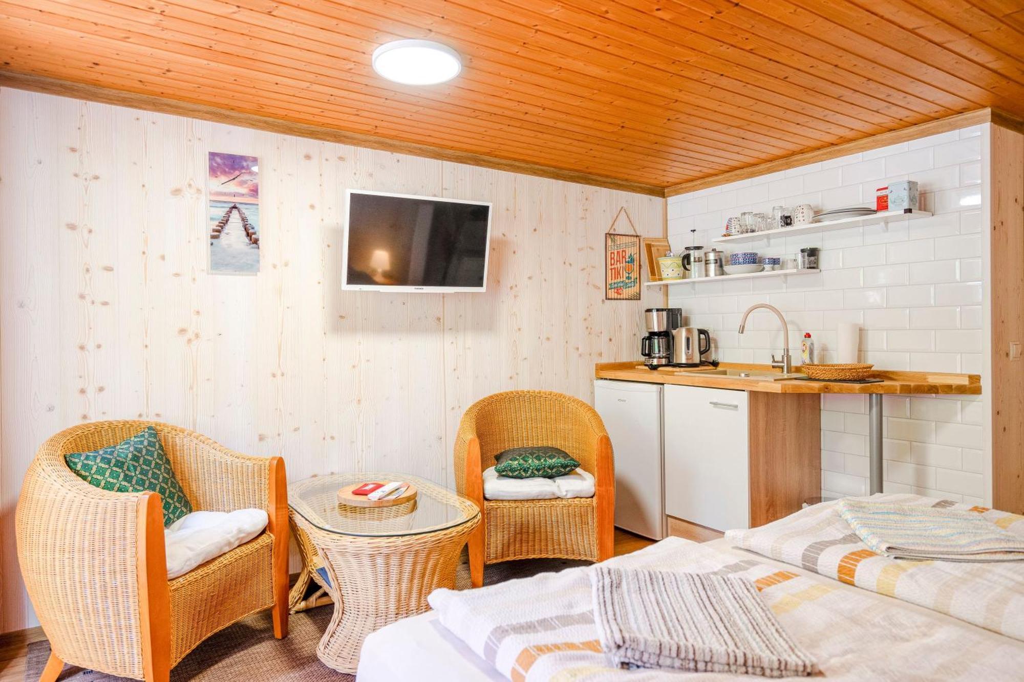 Ferienwohnungen In Goehren Екстер'єр фото